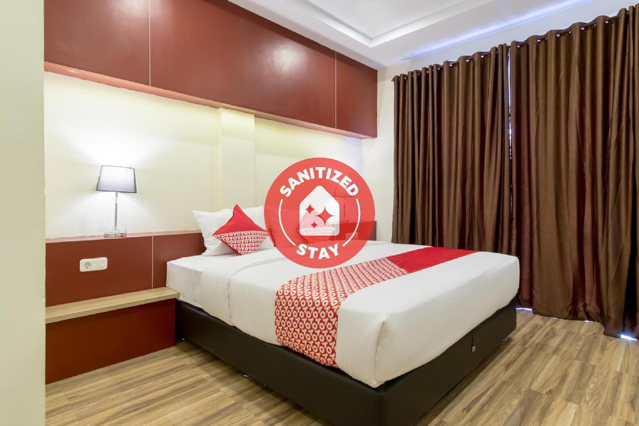 OYO 727 Merlion Hotel Medan Exterior foto